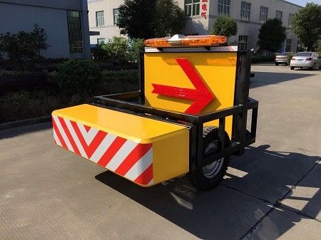ฟิล์มสะท้อนแสง 3M Highway Crash Attenuator Cushion Guard Type